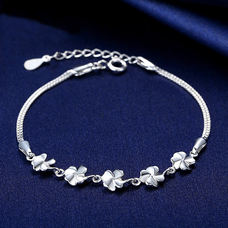 Lucky clover bracelet