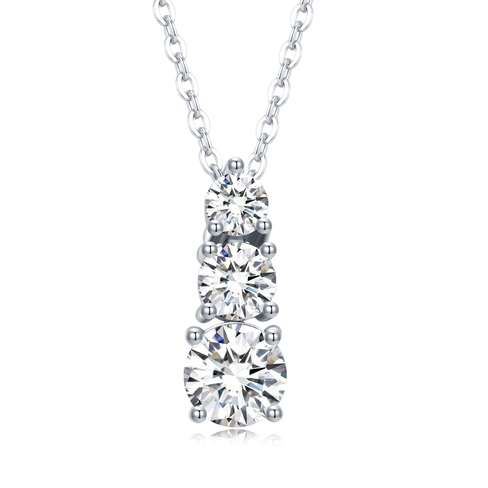 A Luxurious And Fashionable Minimalist Jewelry Pendant Necklace Set With Top-quality Moissanite, Made Of S925 Silver Electroplated With Platinum.