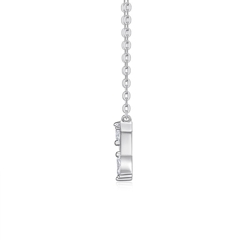 Set With Top-quality Moissanite, This Luxurious And Fashionable Light Luxury Trend Jewelry Necklace Pendant Is Made Of S925 Silver Electroplated With Platinum