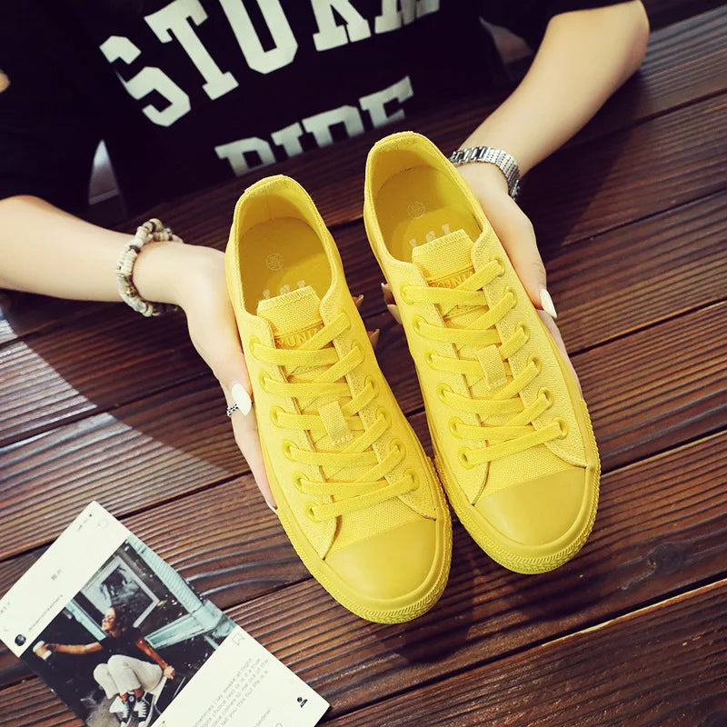 Canvas Shoes for Women and Men Lemon Yellow All Black Cloth Shoes Size 35-44 Pure White Sneakers for Boys and Girls Simple Style