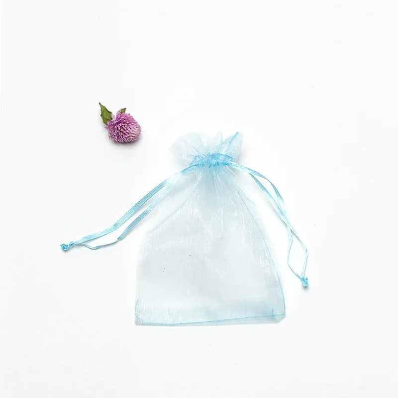 50pcs/lot 7x9cm 9x12cm 10x15 13x18cm Drawstring Organza Gift Bags Jewelry Packaging Bag Wedding Party Packaging Present Pouches