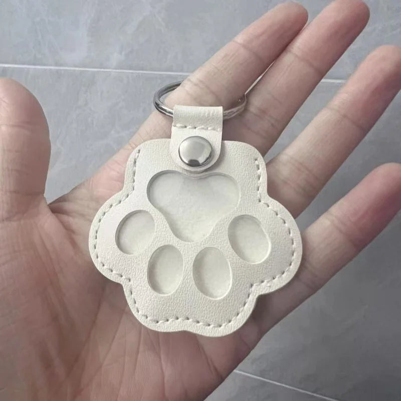 1PC  Leather pet hair storage bag, cat paw keychain, multifunctional portable keychain, exquisite bag pendant