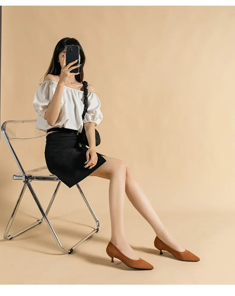 Women's Solid Color Flat Shoes Casual Fashion Breathable Non Slip Rubber Sole Pointed Non-Slip Comfortable Spring and Autumn
