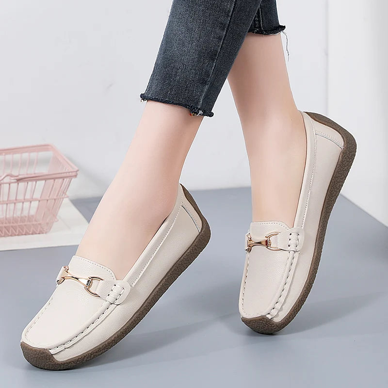 100% cowhide Women's casual sports shoes Fashion Thick base Lightness Women's vulcanized shoes New large size Women's sneakers