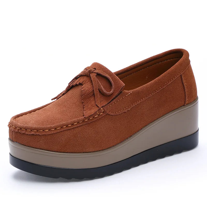 Fashon Green Suede Shoes of Women 2025 Spring Platform Leather Flats Slip on Sneakers Designer Tassel Fringe Loafer Moccasins