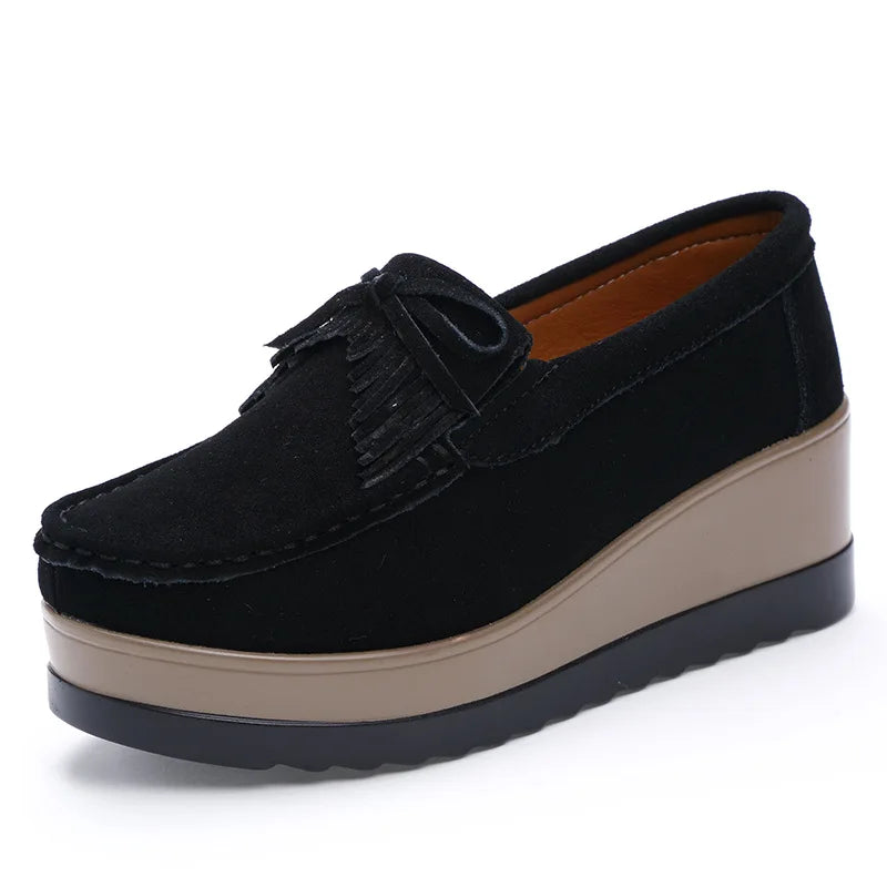 Fashon Green Suede Shoes of Women 2025 Spring Platform Leather Flats Slip on Sneakers Designer Tassel Fringe Loafer Moccasins