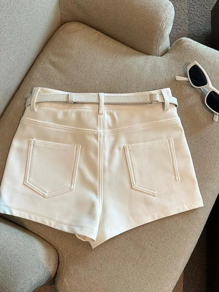 Autumn Black White Elegant Fashion Sexy Slim Short Pant Clothes Women Casual Beige Pockets High Waist Office Lady Shorts Simple