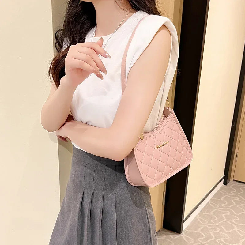 Ladies' retro shoulder bag, armpit bag, crossbody bag with fashionable design