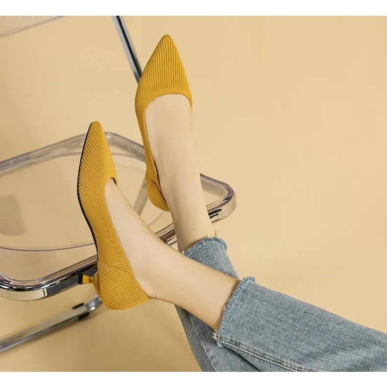 Women's Solid Color Flat Shoes Casual Fashion Breathable Non Slip Rubber Sole Pointed Non-Slip Comfortable Spring and Autumn