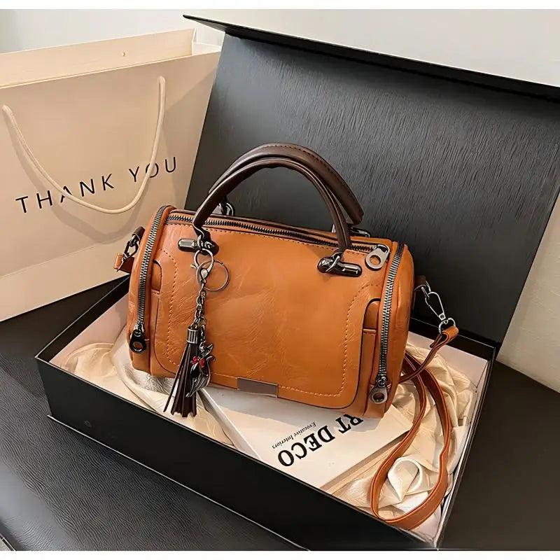 HOMEFISH Large Capacity Shoulder Bag for Women with Tassel Decoration Fashion Detachable Chain Boston Handbag Shoulder Bag