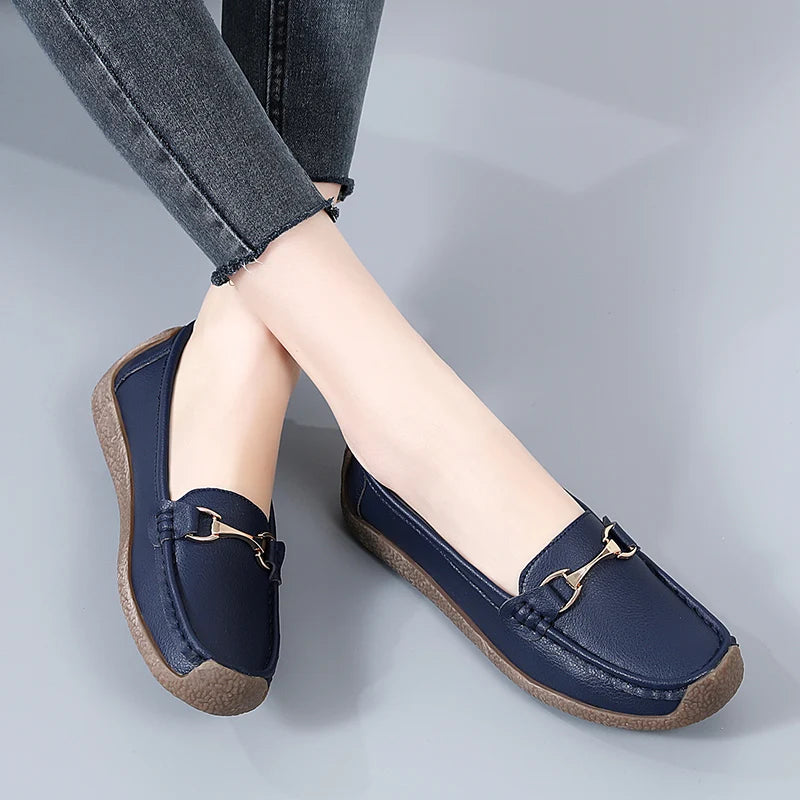 100% cowhide Women's casual sports shoes Fashion Thick base Lightness Women's vulcanized shoes New large size Women's sneakers