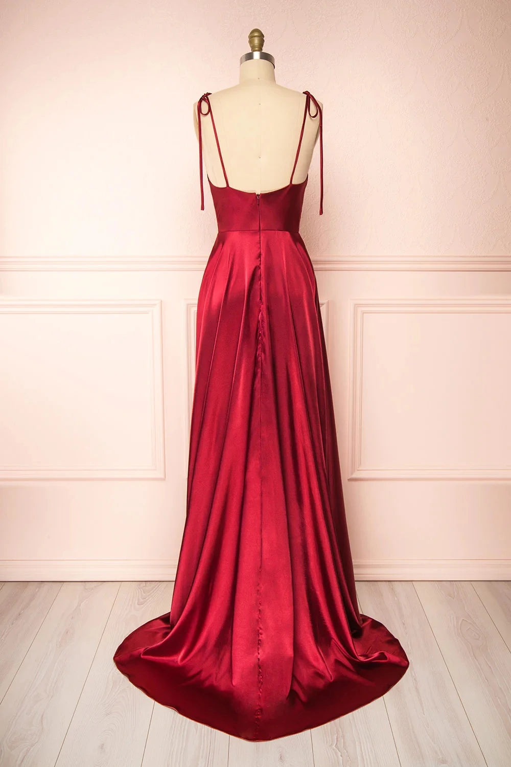 BABYONLINE Elegant Bridesmaid Dress Cowl Neck Adjusted Spaghetti Silky-satin Fabric A-line Silhouette Wedding Women Long Gown