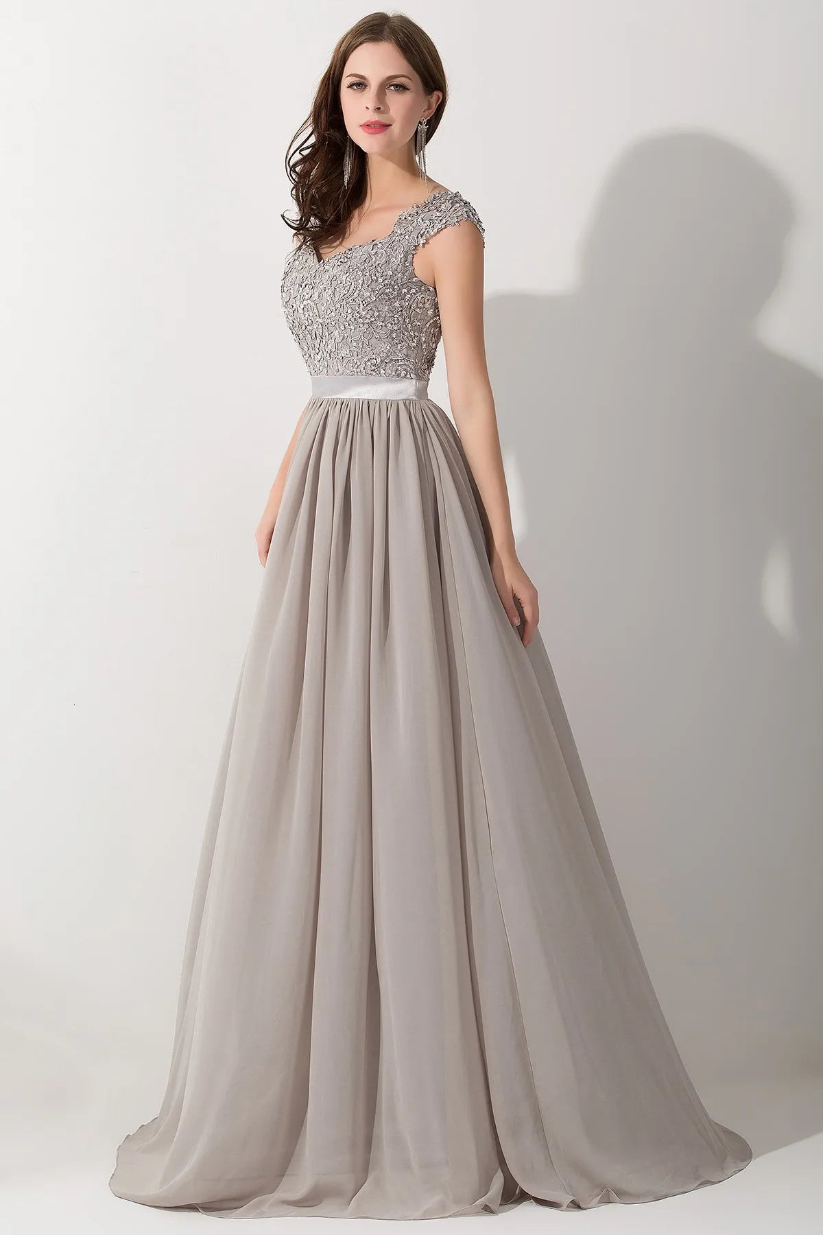 Hot Sale Elegant Long Bridesm Dress Women 2024 For Wedding A-line V Neck Floral Lace Sexy Sleeveless Back Hollow Evening Dress