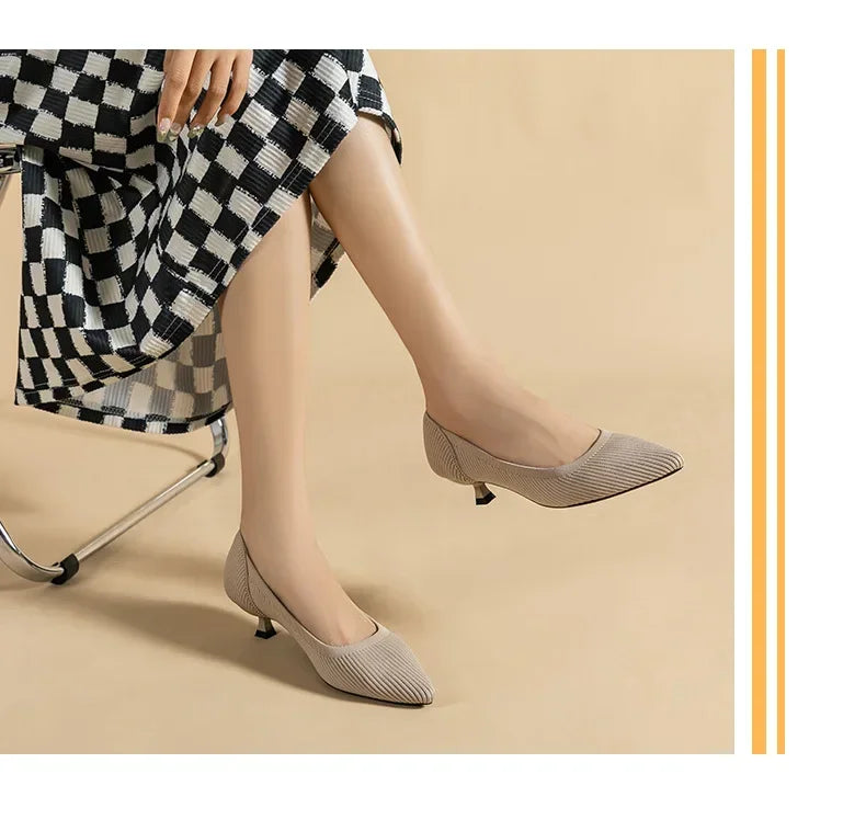 Women's Solid Color Flat Shoes Casual Fashion Breathable Non Slip Rubber Sole Pointed Non-Slip Comfortable Spring and Autumn