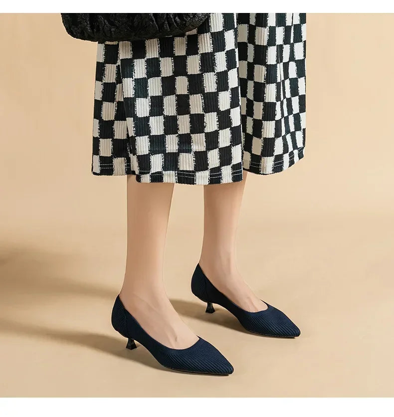 Women's Solid Color Flat Shoes Casual Fashion Breathable Non Slip Rubber Sole Pointed Non-Slip Comfortable Spring and Autumn