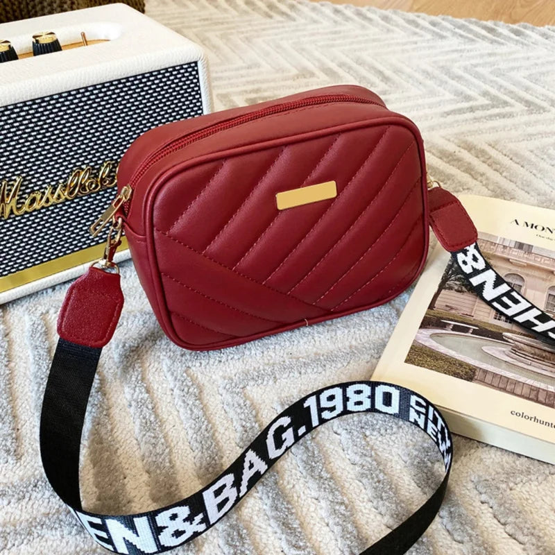Shoulder Bag High Quality Women's PU Rolling Strip Camera Bag Shoulder Bag Mobile Phone Bag Casual Crossbody Bag