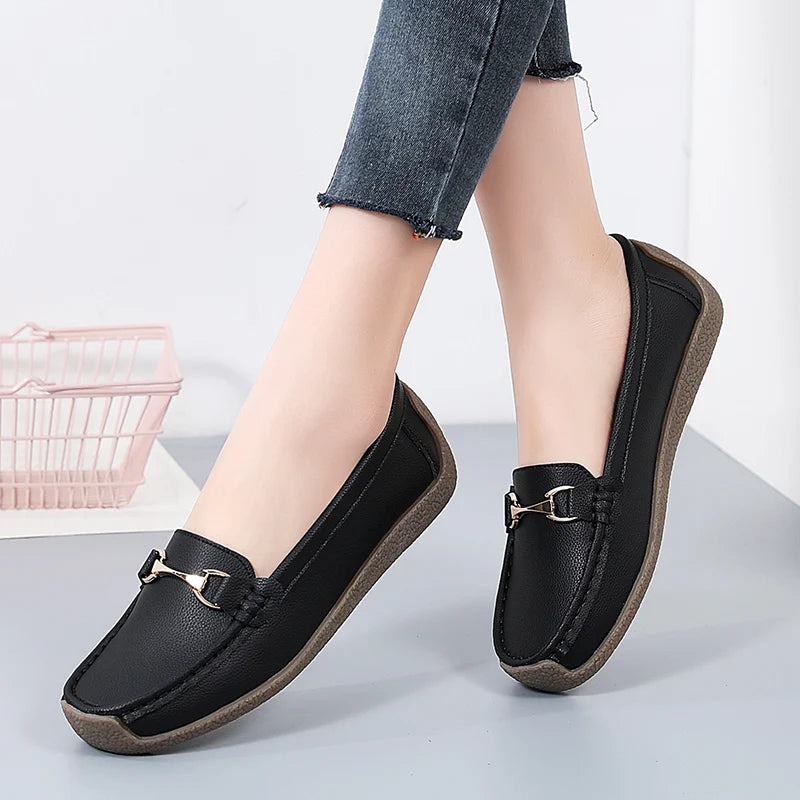 100% cowhide Women's casual sports shoes Fashion Thick base Lightness Women's vulcanized shoes New large size Women's sneakers
