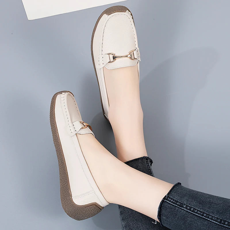100% cowhide Women's casual sports shoes Fashion Thick base Lightness Women's vulcanized shoes New large size Women's sneakers