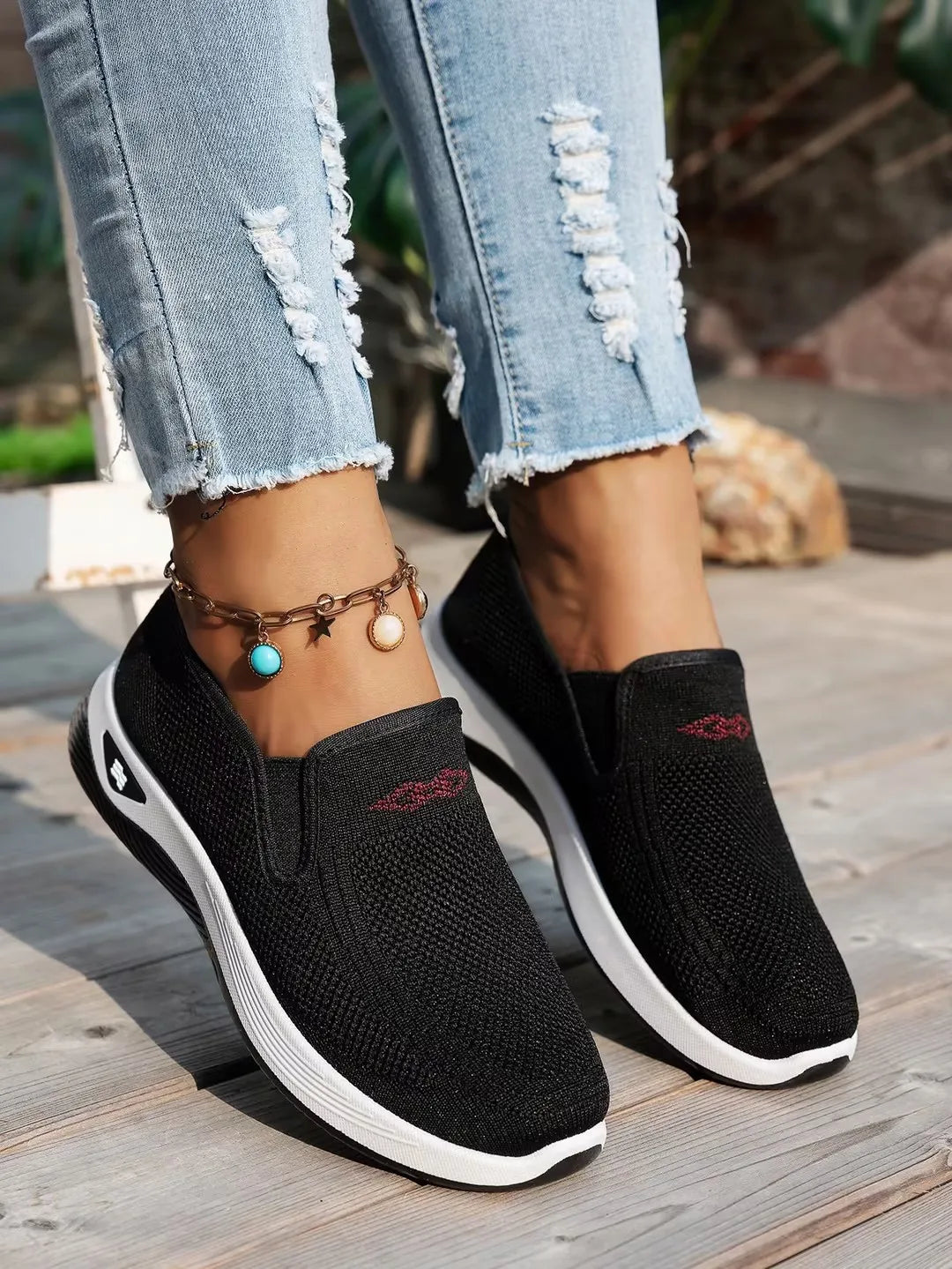 Women's shoes, women's sports shoes, lazy people can wear breathable casual shoes with mesh