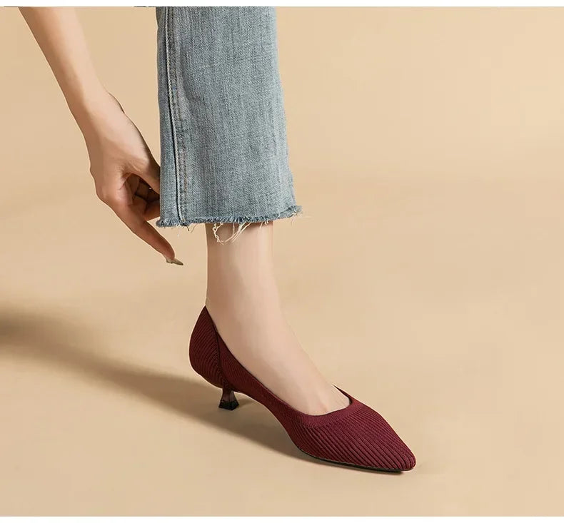 Women's Solid Color Flat Shoes Casual Fashion Breathable Non Slip Rubber Sole Pointed Non-Slip Comfortable Spring and Autumn