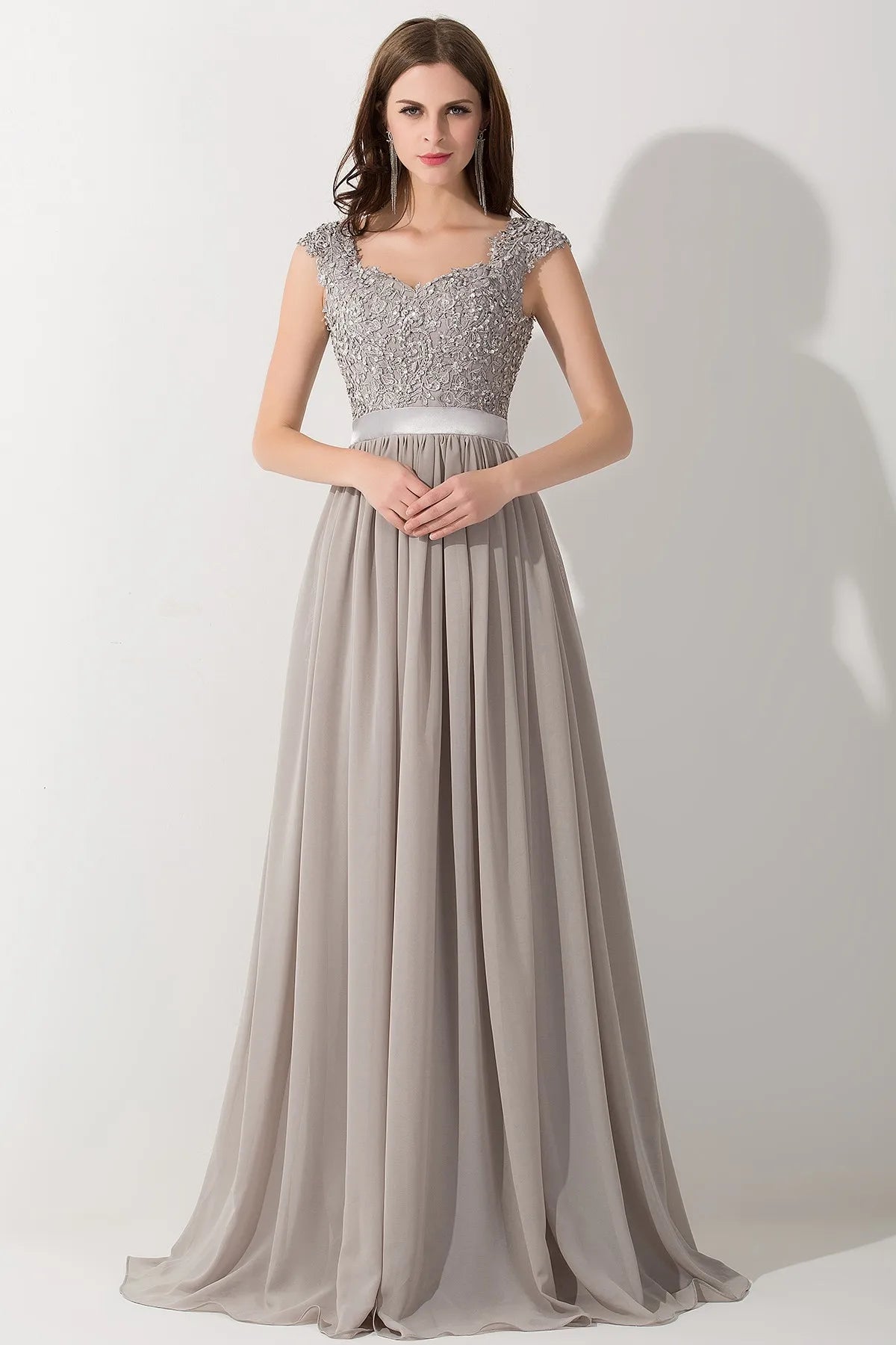 Hot Sale Elegant Long Bridesm Dress Women 2024 For Wedding A-line V Neck Floral Lace Sexy Sleeveless Back Hollow Evening Dress