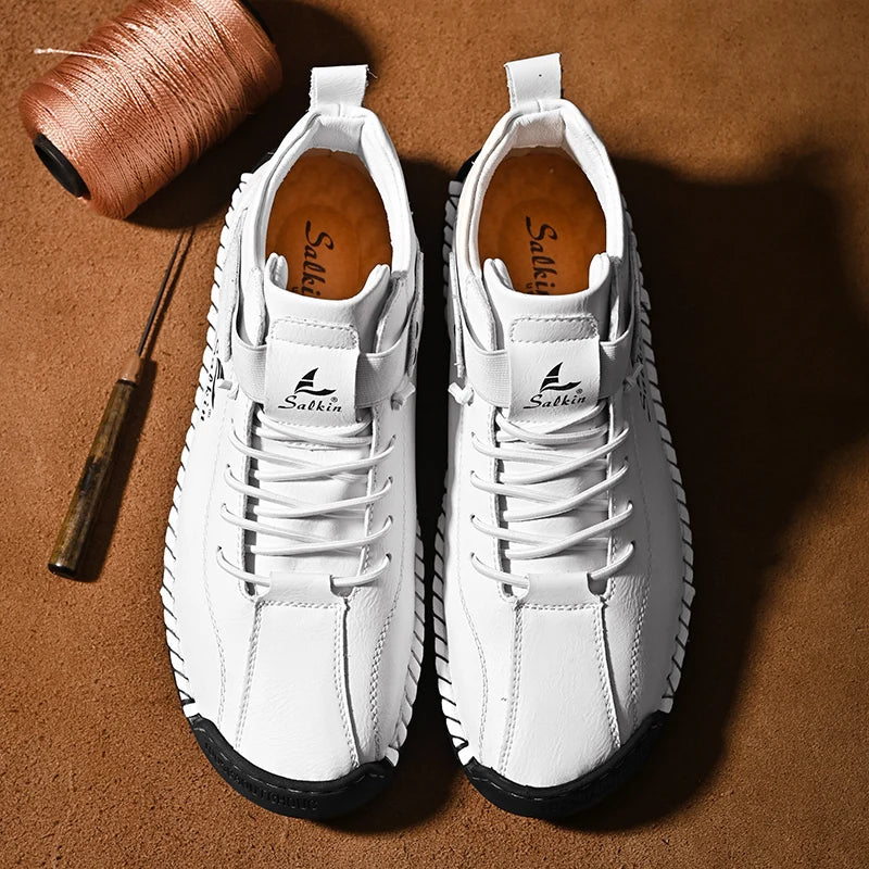 New 2025 Handmade Leather Casual Men Shoes Design Sneakers Man Breathable Leather Shoes Men Ankle Boots Outdoor