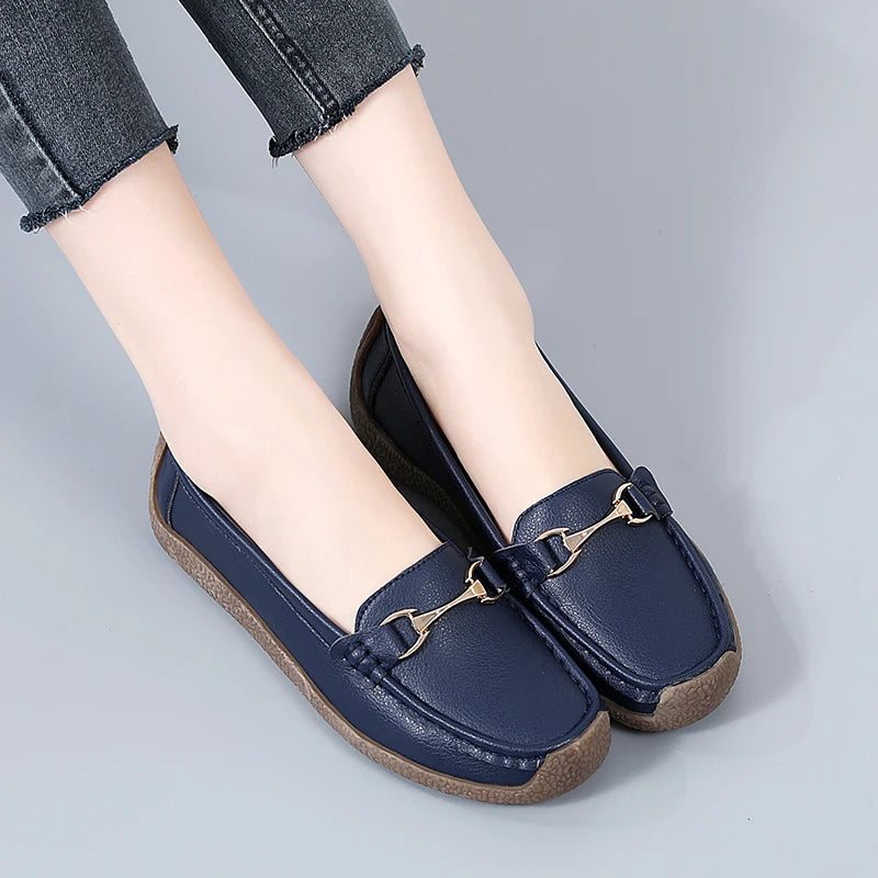 100% cowhide Women's casual sports shoes Fashion Thick base Lightness Women's vulcanized shoes New large size Women's sneakers