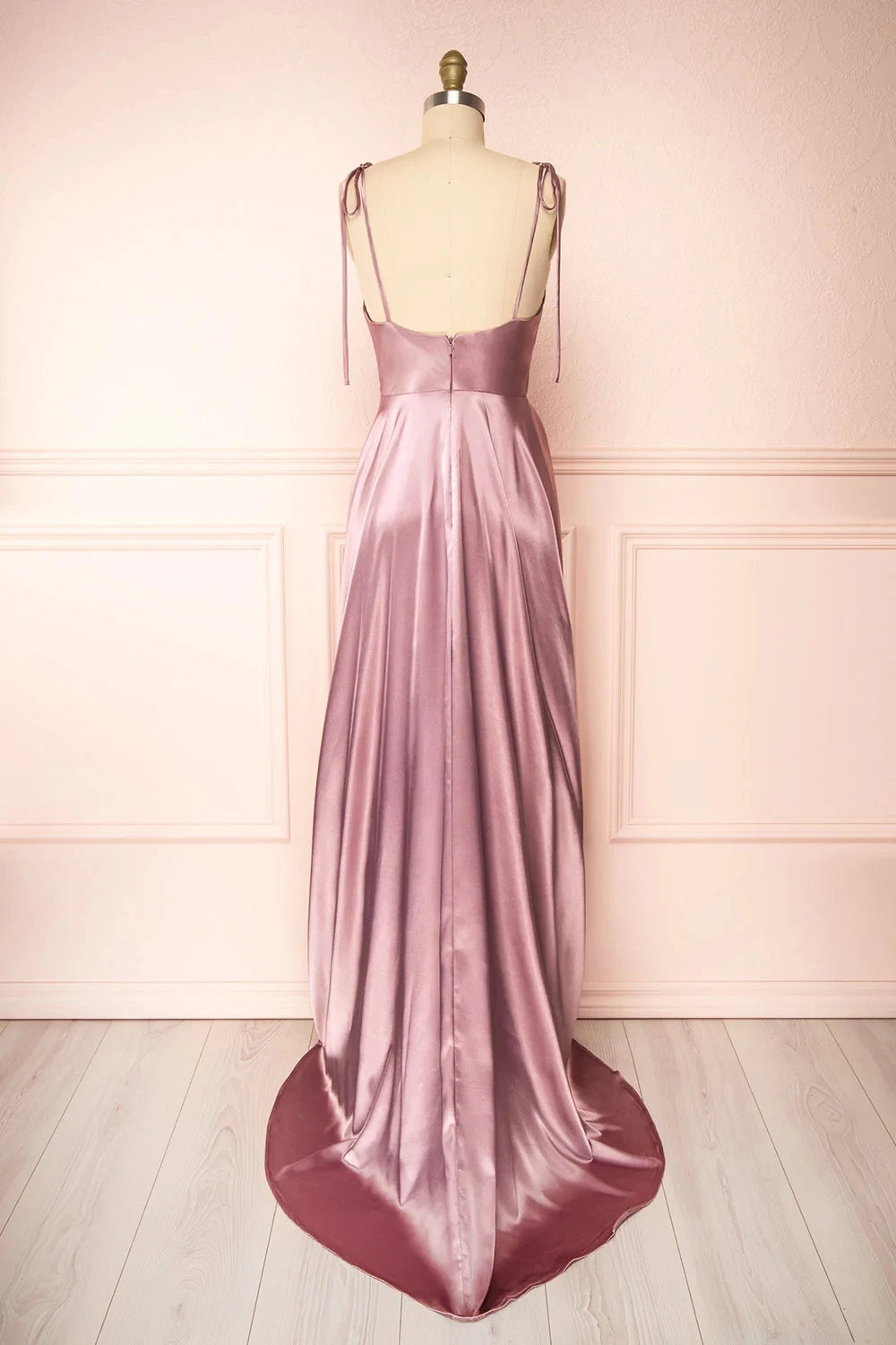 BABYONLINE Elegant Bridesmaid Dress Cowl Neck Adjusted Spaghetti Silky-satin Fabric A-line Silhouette Wedding Women Long Gown
