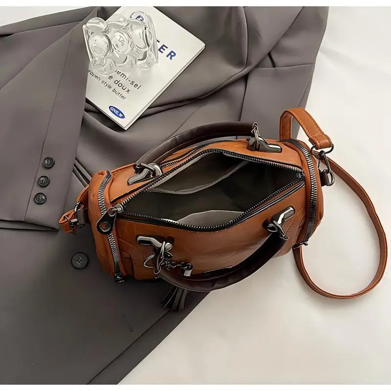 HOMEFISH Large Capacity Shoulder Bag for Women with Tassel Decoration Fashion Detachable Chain Boston Handbag Shoulder Bag