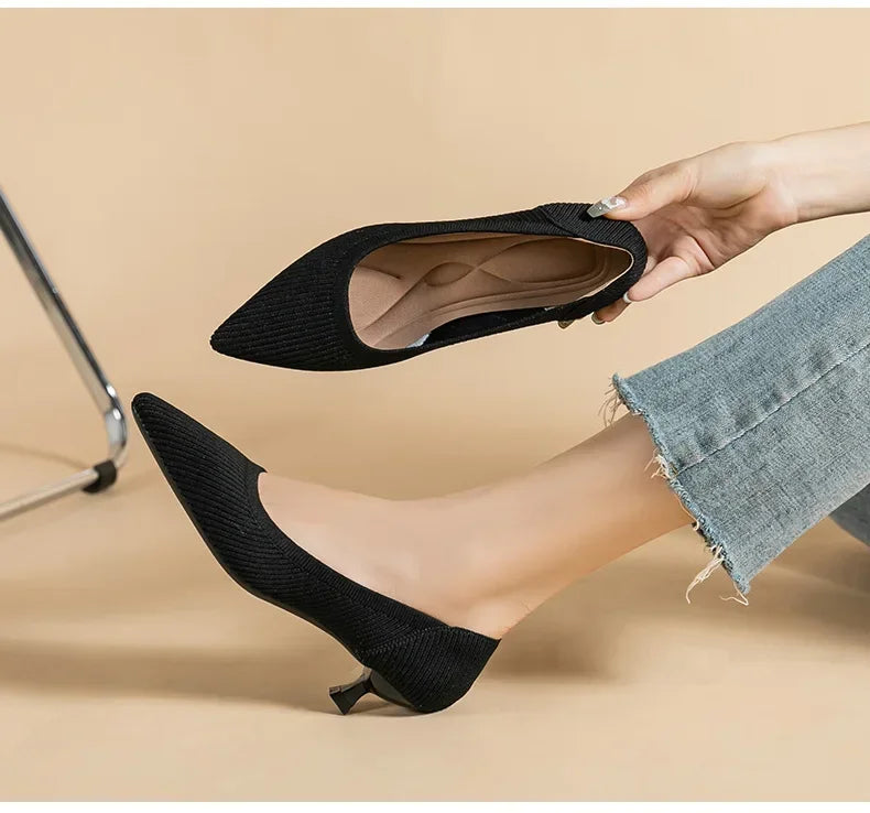 Women's Solid Color Flat Shoes Casual Fashion Breathable Non Slip Rubber Sole Pointed Non-Slip Comfortable Spring and Autumn