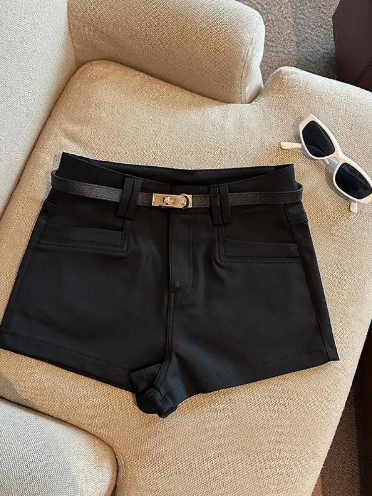 Autumn Black White Elegant Fashion Sexy Slim Short Pant Clothes Women Casual Beige Pockets High Waist Office Lady Shorts Simple
