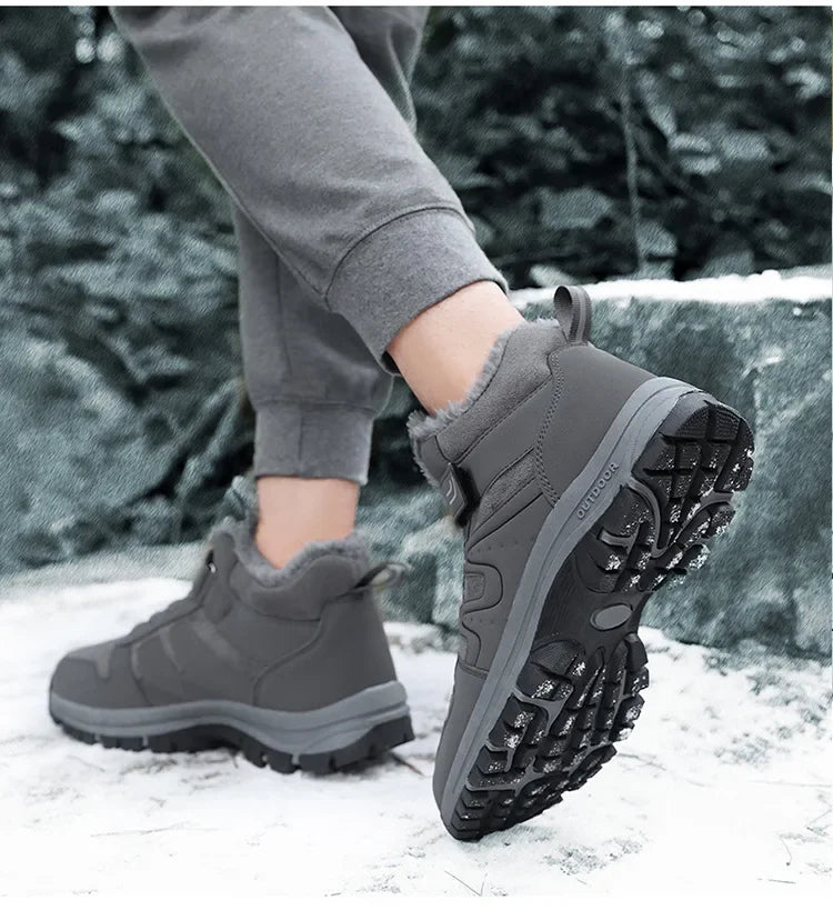 Winter High Top Snow Boots Men's Cotton Shoes Warm Fleece Lined Outdoor Anti-slip Casual Flats for Elderly And Middle-aged