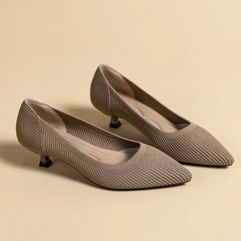 Women's Solid Color Flat Shoes Casual Fashion Breathable Non Slip Rubber Sole Pointed Non-Slip Comfortable Spring and Autumn