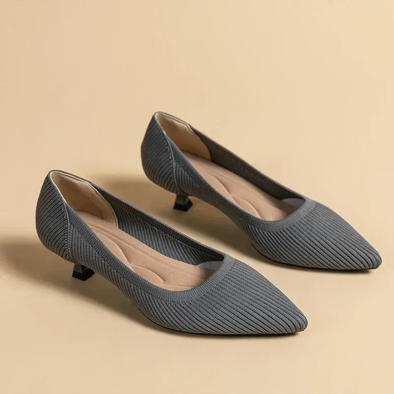 Women's Solid Color Flat Shoes Casual Fashion Breathable Non Slip Rubber Sole Pointed Non-Slip Comfortable Spring and Autumn