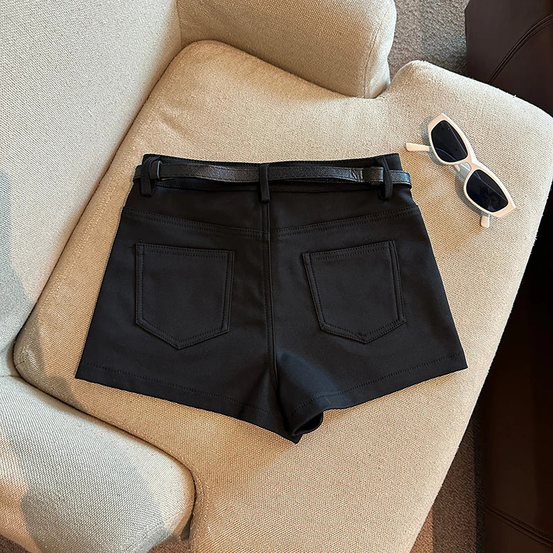 Autumn Black White Elegant Fashion Sexy Slim Short Pant Clothes Women Casual Beige Pockets High Waist Office Lady Shorts Simple