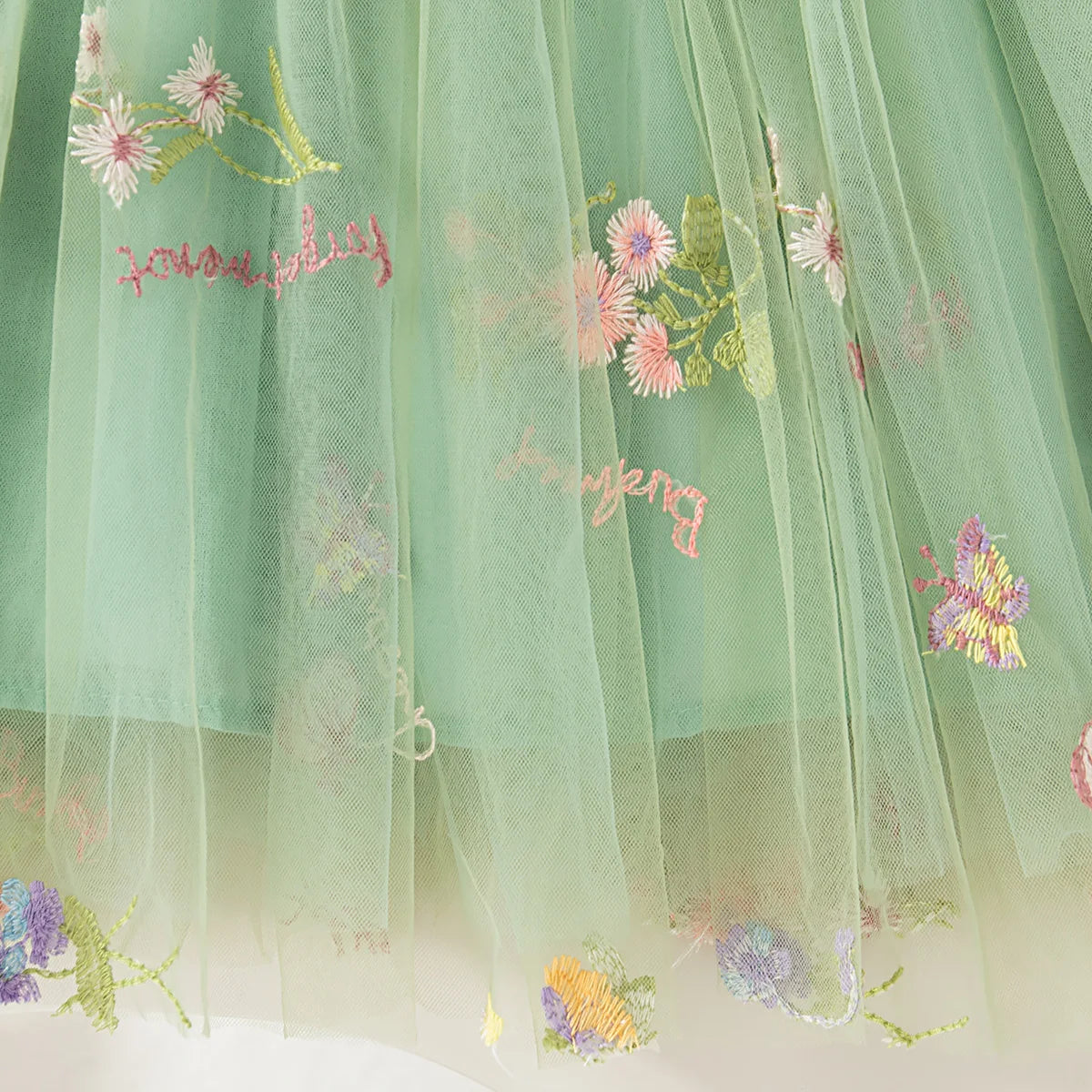 Summer New Girls' Dress Halter Small Flying Sleeve Embroidery Pattern Wings Sweet Princess Dress Mesh Princess Dress