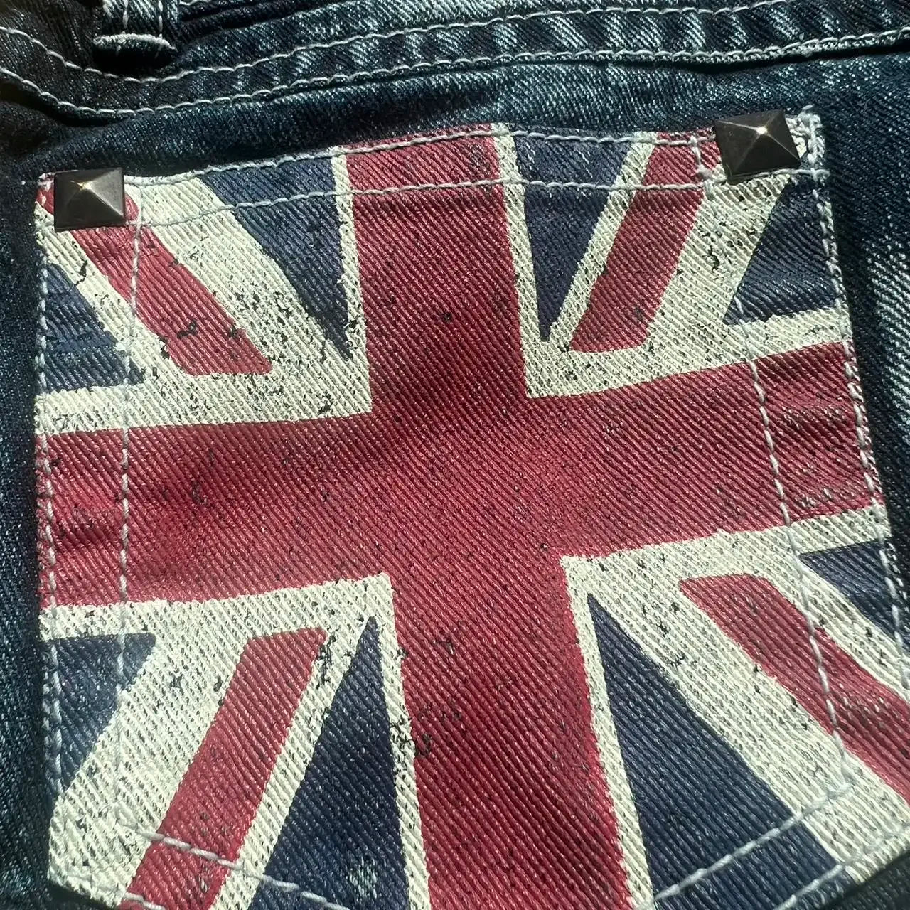Union Jack Patchwork Denim Short Vintage Y2K Low Rise Cutoff Jeans with UK Flag Back Pockets Harajuku Bold British Street Style