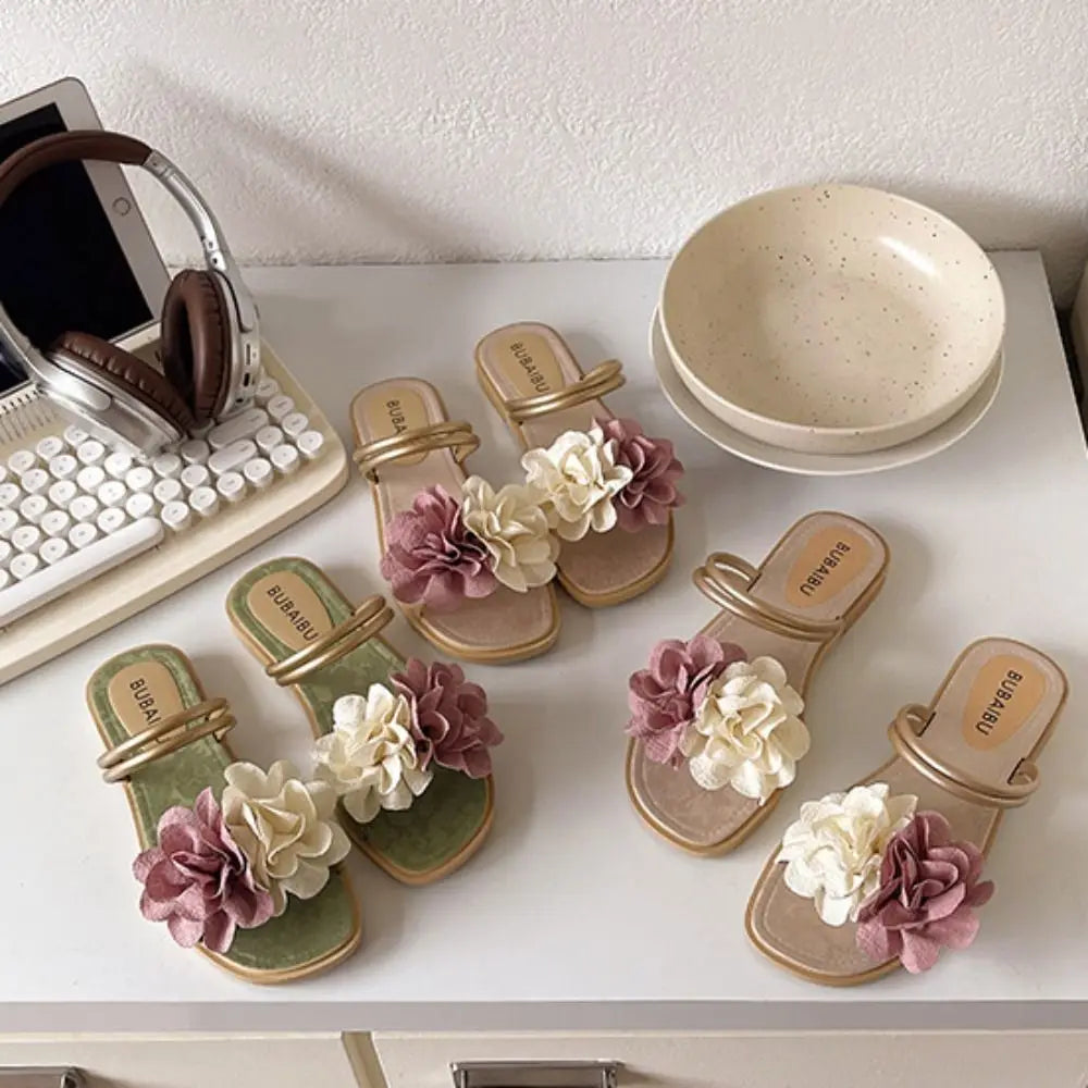 Casual Sweet Flower Flip Flops Waterproof Holiday Seaside Sandals Non-Slip Flat Vacation Beach Slippers Summer