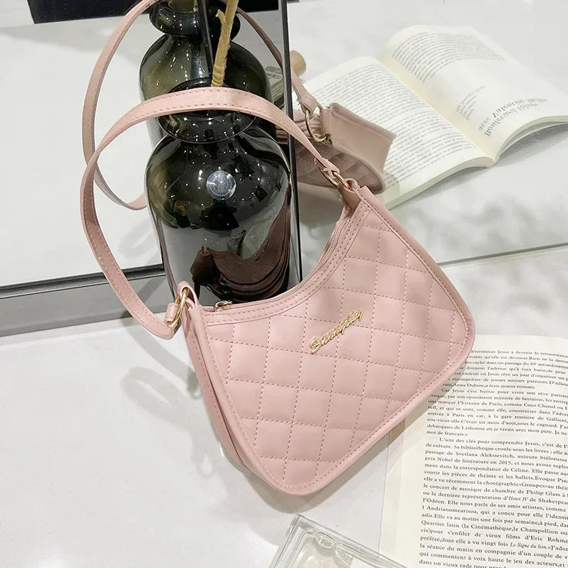 Ladies' retro shoulder bag, armpit bag, crossbody bag with fashionable design