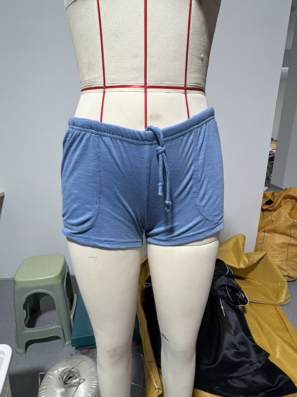 Men's Solid-Colored Breathable Ultra-Thin Shorts