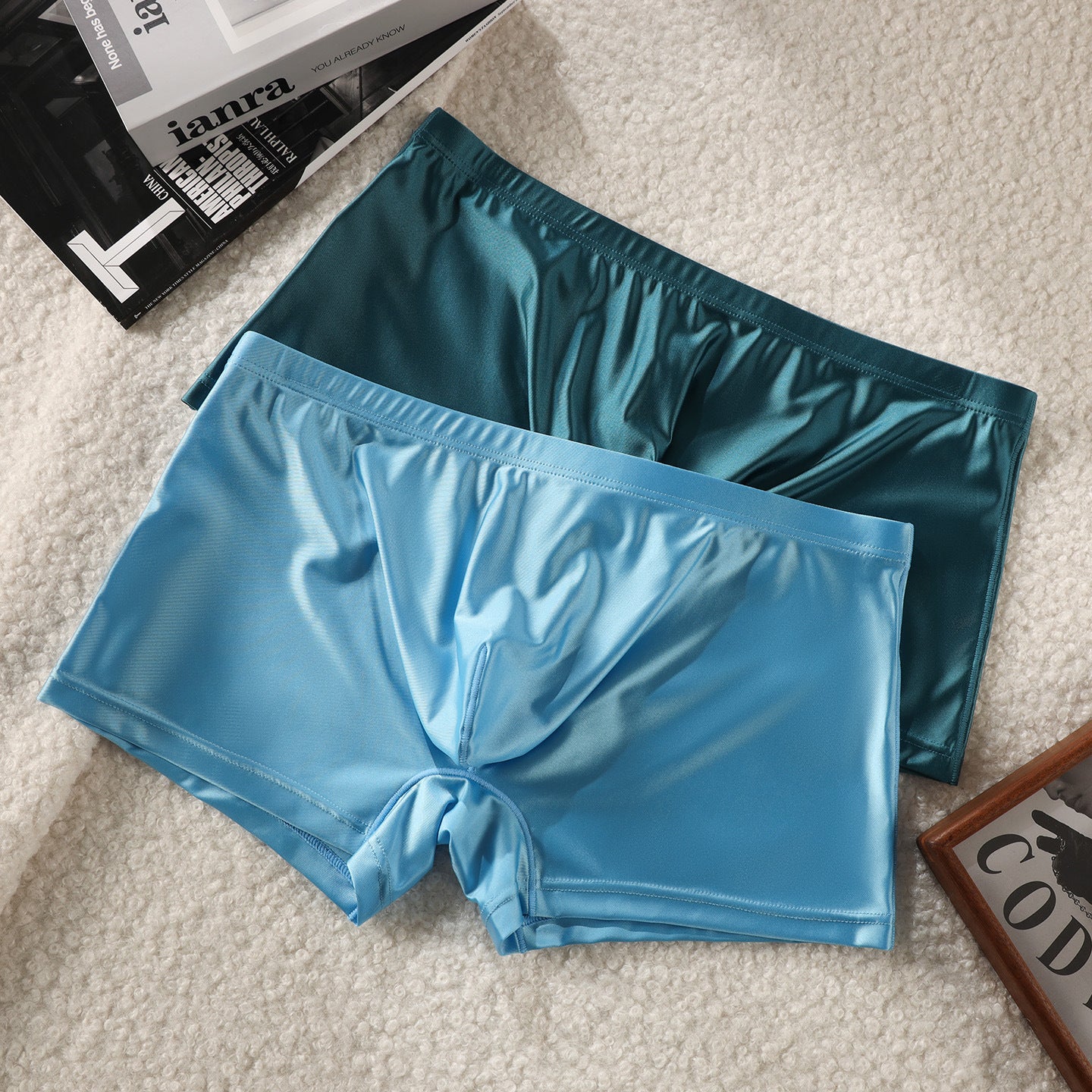 Men's Mid-rise Solid Color Shorts