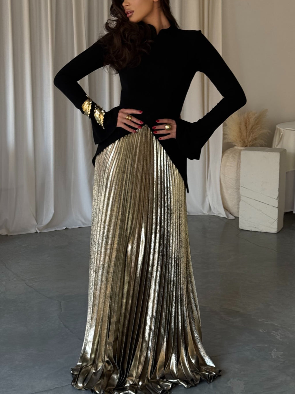 Black Bell Sleeve Irregular Hem Top & Pleated Skirt Set